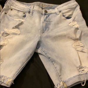 AE extreme flex 4 jean shorts